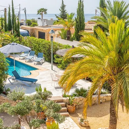 Sunny Villa